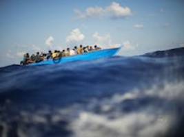 UN: Mehr als 180 000 Menschen flüchten 2023 über das Mittelmeer nach Europa