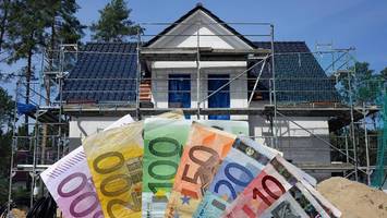 Trotz Zins-Hammer - So kassieren Sie Geld vom Staat, um Ihren Immobilien-Traum zu finanzieren