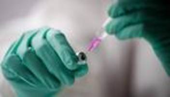 pandemielager: rund 75.000 corona-impfdosen in thüringen verfallen