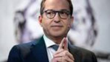 Unterstützung für Migranten: Alexander Dobrindt fordert Reduzierung der Leistungen für Geflüchtete