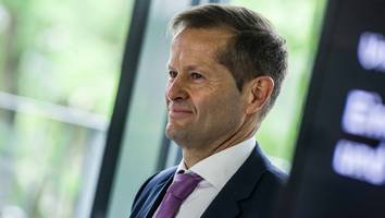 Nobelpreisträger in Garching - Krausz: „Versuche zu realisieren, dass das Realität ist und kein Traum“