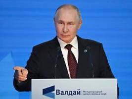 keine äußerliche einwirkung: putin meldet granatsplitterfund in opfern von prigoschin-absturz