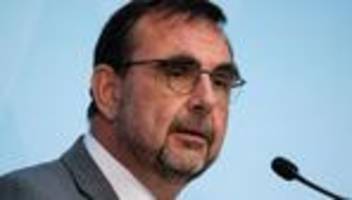 wahlen: gesundheitsminister holetschek verteidigt sein direktmandat