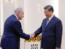 Erster Senatorenbesuch seit 2019: US-Delegation trifft Xi Jinping in Peking