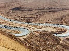 keine flüge mehr aus israel: aa empfiehlt busfahrt durch die negev-wüste