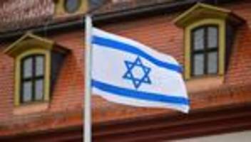 konflikte: israel-flaggen in witten und leverkusen von mast gerissen
