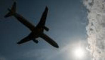 luftverkehr: mehr laserpointer-attacken rund um frankfurter flughafen