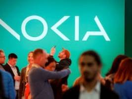 Nach Umsatzeinbruch: Nokia streicht bis zu 14 000 Jobs