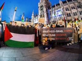 nahostkonflikt: nach pro-palästina-demo auf marienplatz: hausdurchsuchung bei mitorganisator