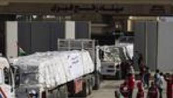 Israel-Überblick: Hilfslieferung passiert Rafah, Konferenz in Kairo endet ohne Ergebnis