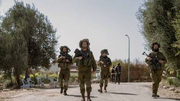die lage im gaza-konflikt - israel will hamas mit übermächtiger armee besiegen - und der spezialeinheit „wiesel“