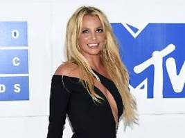 Popstar postet pikanten Titel: Britney Spears kündigt neuen Song an