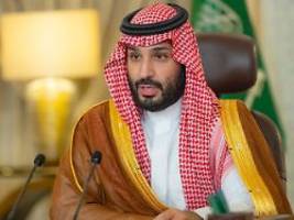 das klang mal ganz anders ...: dfb will umstrittene saudi-bewerbung seriös bewerten