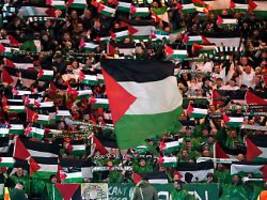 nach solidarität mit palästina: celtic schmeißt von mesut Özil gefeierte fans aus stadion