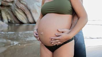 Tragödie ohnegleichen - Schwangere erleidet auf Weg zur Entbindung Unfall – Ungeborenes stirbt vor ihr