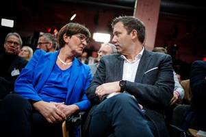 Klingbeil und Esken kandidieren erneut für SPD-Vorsitz