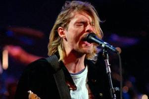mehr als 1,5 millionen dollar für die gitarre von kurt cobain