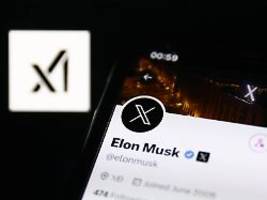 Zu viele Nazi-Beiträge sichtbar: Werbekunden hauen ab: Elon Musks X verklagt Kritiker