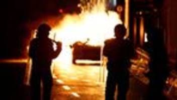 Dublin: Rechtsextreme randalieren nach Messerattacke mit mehreren Verletzten