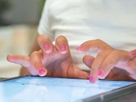 Prävention und Gegenwehr: Frauen sind digitaler Gewalt nicht wehrlos ausgeliefert