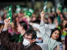Bundesparteitag in Karlsruhe: Grüne billigen Kurswechsel bei CO2-Speicherung
