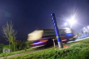 Lkw-Maut, Pflege, Wein und Bahn: Was sich im Dezember ändert