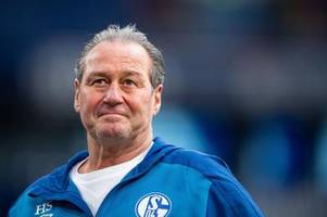 Huub Stevens in Sorge um Schalke: Wird sehr schwierig