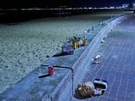 Neue Straßenlaternen für Strand: Mallorca sagt Sex am Ballermann den Kampf an