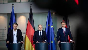 Kommentar zur Haushaltskrise - Ob Scholz, Lang oder Habeck: Lesen Sie mal, wo Politik-Träumer überall NICHT sparen wollen