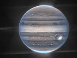 Der Himmel im Dezember: Gleich zwei Sternschnuppenströme kommen, Jupiter strahlt