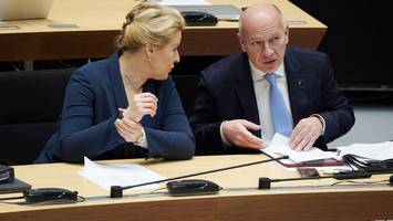 882 Millionen Euro mehr: Senat vergrößert Haushaltsloch