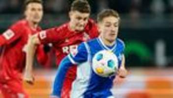 Fußball: Darmstadts Mehlem erleidet Wadenbeinbruch