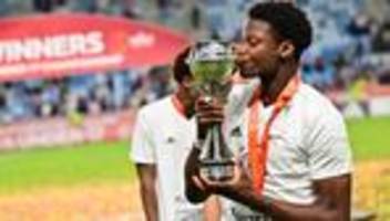 U17-Weltmeister: Osawe muss Titelgewinn noch verarbeiten