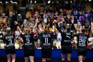 harte bässe: handballerinnen spielen um gruppensieg