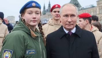 Proteste gegen den Ukrainekrieg - Russland soll Soldatenfrauen und -müttern Schweigegeld angeboten haben