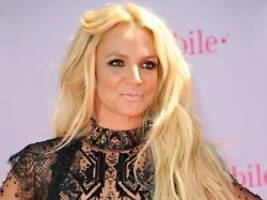 Zeichen der Annäherung?: Britney Spears postet Foto mit Vater
