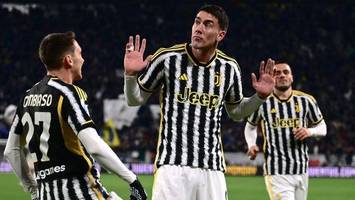 Fußball in Italien: Krisen, Demut und Skandale