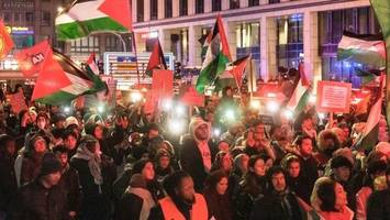 Innenminister: Missbrauch von Demonstrationen unerträglich