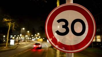 Amsterdam reduziert fast stadtweit auf Tempo 30