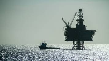 trotz sanktionen - russischer gasriese macht weiter satte gewinne in der nordsee
