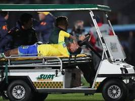 superstar verletzte sich schwer: arzt bereitet brasilien auf schlechte nachrichten von neymar vor