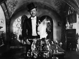 Hitler billigte Film persönlich: Die Feuerzangenbowle läuft noch immer