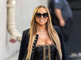 All I Want For Christmas ...: Mariah Carey übertrumpft sich wieder selbst