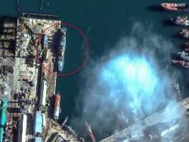 wrack im hafen von feodossija: satellitenfotos zeigen versenktes kriegsschiff