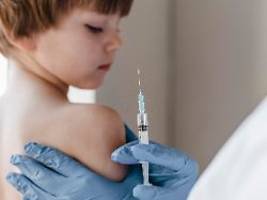 Junge Überträger der Viren: Kinderärzte empfehlen Grippeschutzimpfung ab Kleinkindalter