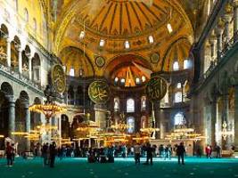 Priorität dort ist das Gebet: Für Besucher der Hagia Sophia gelten neue Regeln