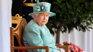 Ärger im Palast - Wegen Harry und Meghan: Queen Elizabeth II. war „so wütend“