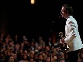 Verspätete Preisvergabe: The Bear, Succession und Beef räumen bei Emmys ab