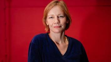 Sandra Hüller und andere in „Zeit Verbrechen“-Filmen