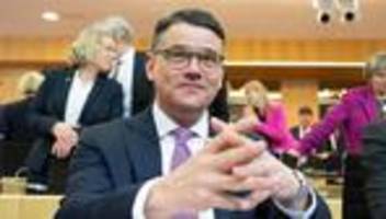 hessen: landtag in wiesbaden wählt boris rhein zum ministerpräsidenten